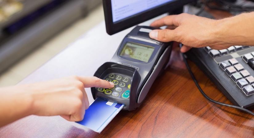 Kiderült az igazság a visszafelé beírt PIN kódról