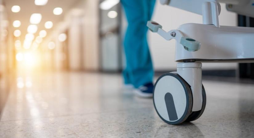 Döbbenetes dolgot tett egy ápolónő – azonnal elvették az engedélyét