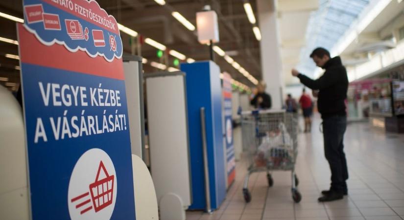 Nincsenek szavak arra, amit ez egri Tescoban csináltak a szerencsétlen nővel