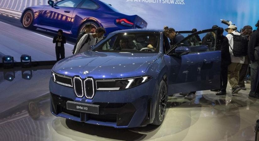 Sokaknak nem fog tetszeni: máris meggondolta magát a BMW a debreceni gyárról, mégsem annyiba kerül az iX3, mint mondták - ez az új ár