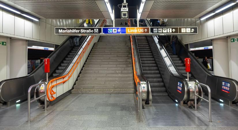 Elképesztő videó Bécsből: mozgólépcsőn síelt egy férfi, jogi lépések jöhetnek