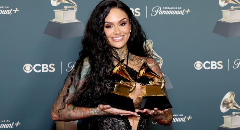 Drogfüggők gyermekeként jutott az ígéret földjére, ma a lábai előtt hever a zeneipar