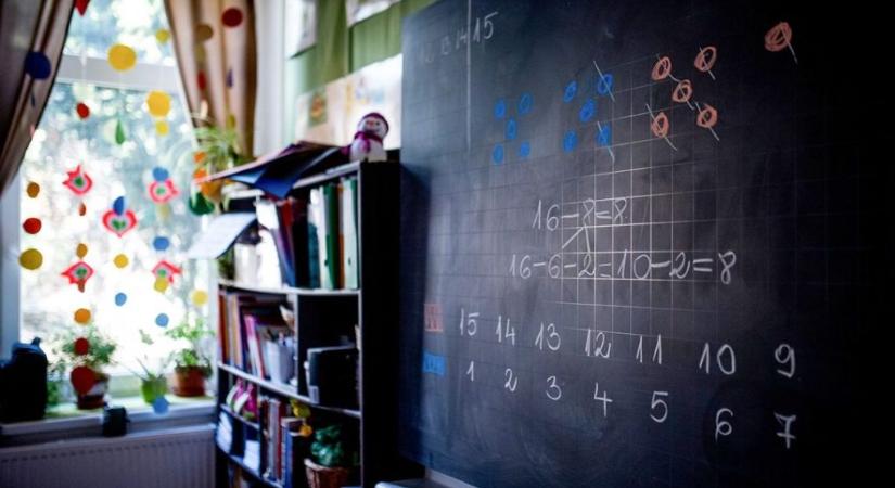 Pedagógus béremelés: nem jött ki a matek a fedezetnél