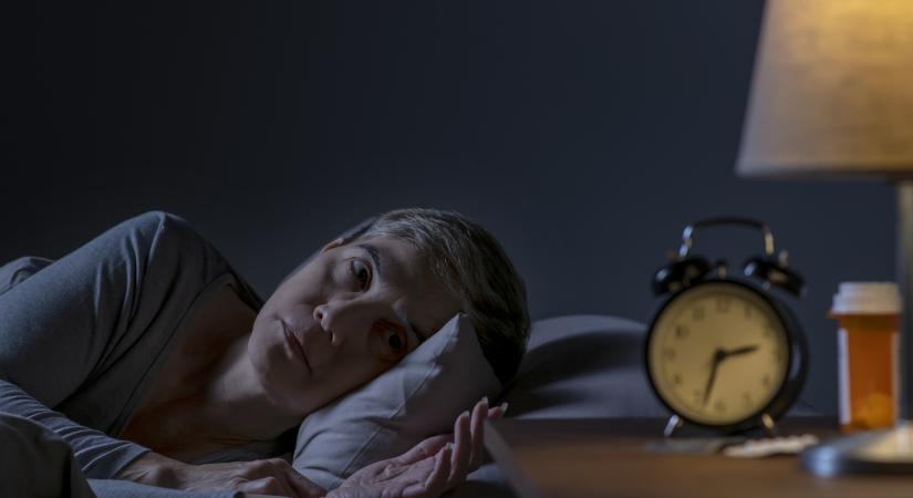 Miért ébredünk fel hajnalban? Íme a lehetséges okok – Egyszerű praktikák is segíthetnek