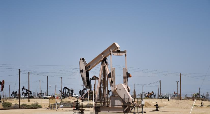 Donald Trump szerint Mexikó nem fog olajat szállítani Kubának