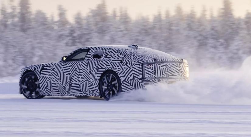 Számháborúban erős a -40 fokban tesztelt 1000 lóerős gigantikus új Jaguar