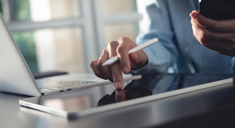 Leállítják az egyik kedvenc számítógépes programunkat – dühöngenek a felhasználók