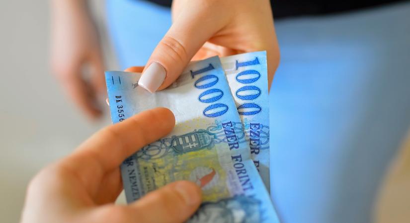 Hiába tüntette el a hiányt, lebukott: postai alkalmazott sikkasztott Hajdú-Biharban