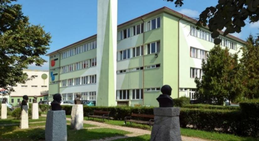 Befektetési ügy rázta meg a Hit Gyülekezetét: felfüggesztették az egri lelkészt