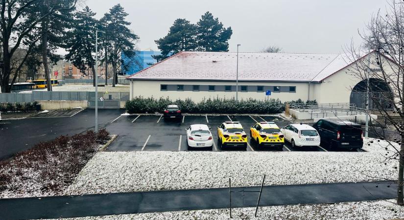 Visszatért a havazás, sárga riasztást adtak ki ónos eső miatt! (galéria)