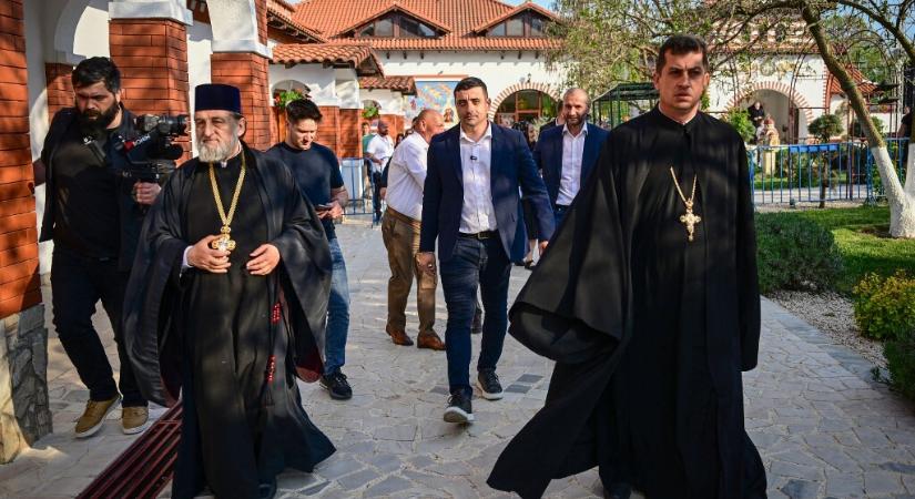 Standard-elemzés: Vallási nacionalisták amerikai támogatással próbálnak autokráciát kiépíteni Kelet- és Délkelet-Európában