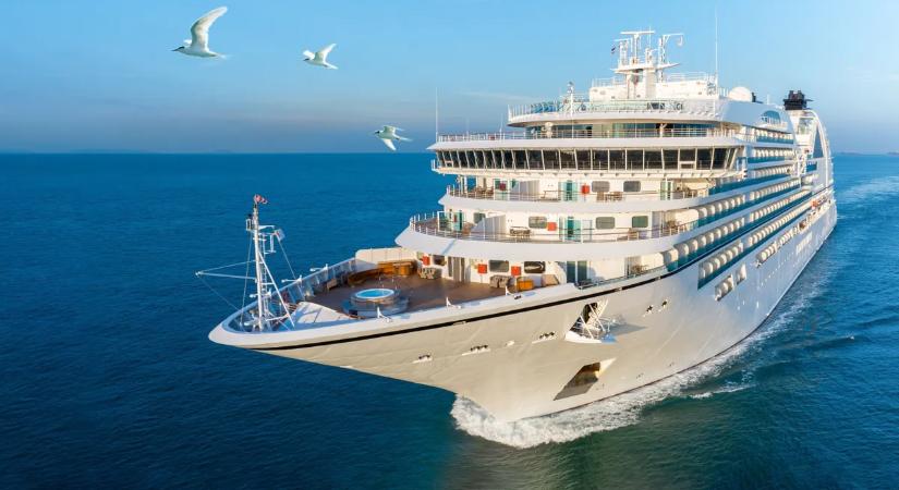 Káoszba fulladt egy luxushajóút: 200 utas kapta el a fertőző betegséget