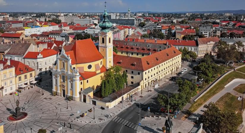 Hová lett a pénz a lakáskasszából? Sikkasztás gyanúja miatt tettek feljelentést Győrben