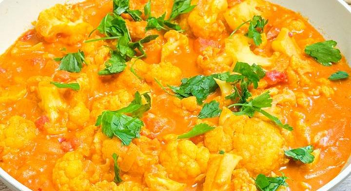 Ellenállhatatlan karfiolcurry gyorsan: krémes és tápláló fogás