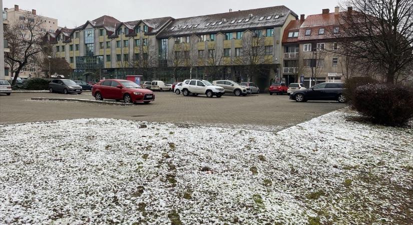 Kiadták a riasztást Zalára, újra bekeményít az időjárás – saras eső is jöhet