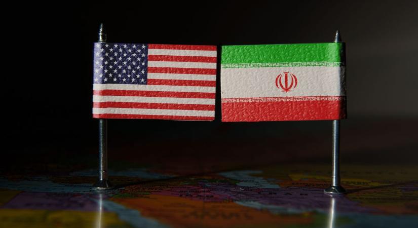 Irán lemondhat nukleáris programjáról — cserébe Trump nem bombázza porig az országot