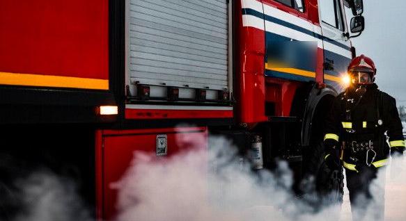 Lángokban állt egy autóbusz Kazincbarcikán