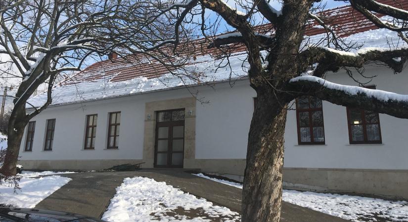 UFÓ kutató érkezik Piliscsévre