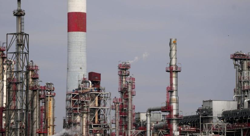 „Szerbia visszaszerezhette volna az irányítást a stratégiai fontosságú energetikai szektor felett”