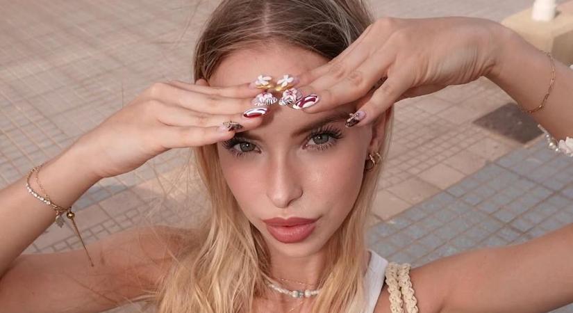 Bikiniben villantotta meg szédítő alakját Zsigmond Angi