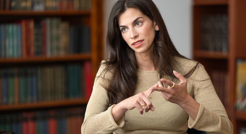 Afrikából és Ázsiából hozna be munkaerőt a Tisza párt gazdasági szakértője