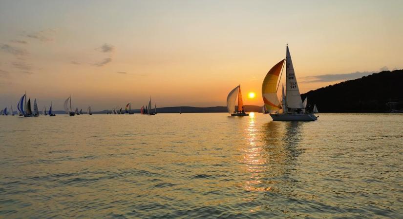 A Balaton nem vár…