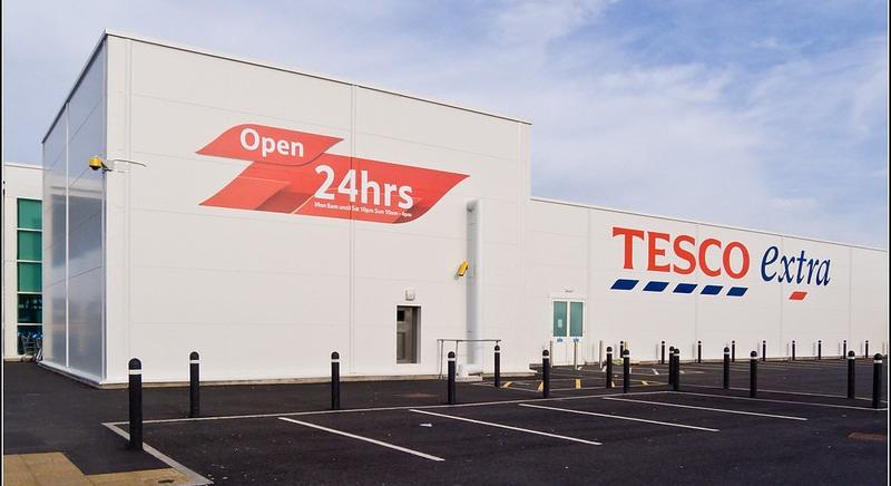 Új kiskereskedelmi bűncselekmény-bejelentő rendszert tesztel a Tesco az Egyesült Királyságban