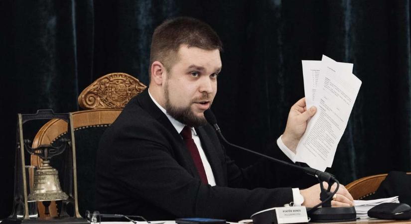 Eltűnt 1,7 milliárd forint, ezért Győr polgármestere a közgyűlés feloszlatását kezdeményezi