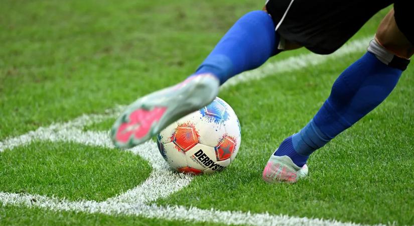 Elveszett focitehetségeknek segítene a futball Tindere