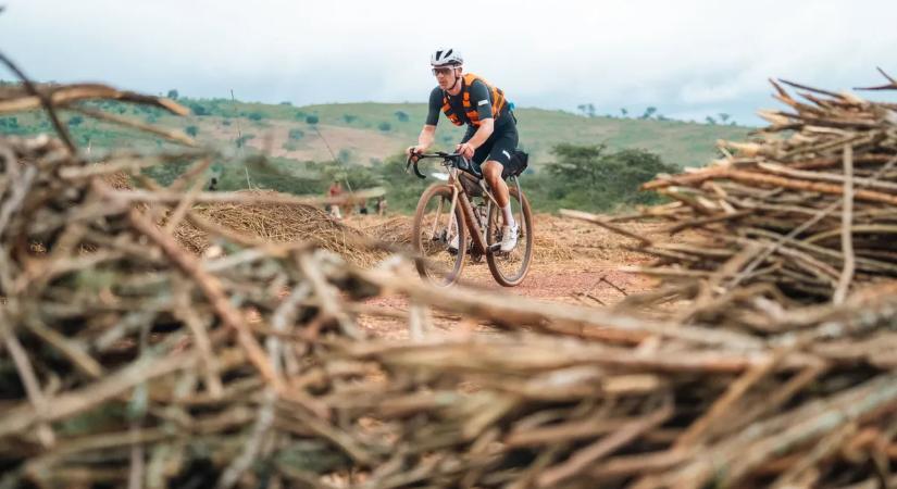 Borsos Benedek nyerte a ruandai ultrakerékpáros versenyt