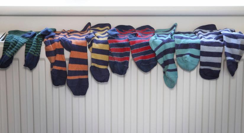 Ipari mérnök: a ruhák radiátoron történő szárítása problémásabb, mint hinnéd