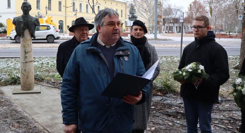 Makón született, forradalmasította az autóipart – galériával