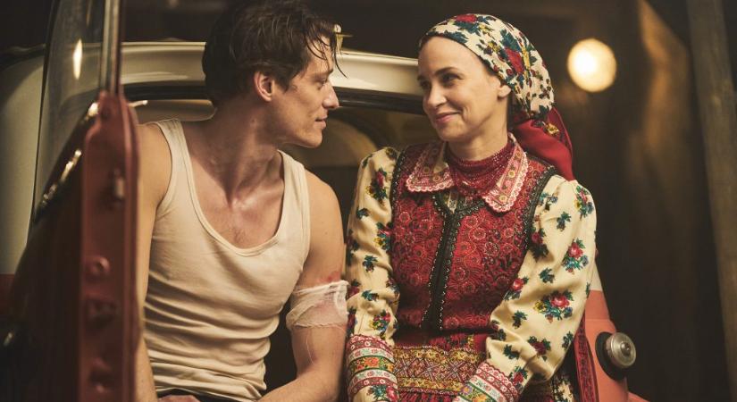 Továbbra is tarol a mozikban a Magyar menyegző, Káel Csaba filmje