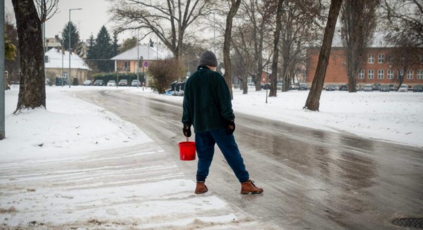 Már csak Bács-Kiskun és Pest vármegye egyes járásaiban van másodfokú riasztás