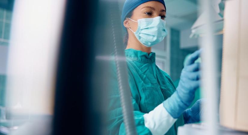 Megszületett a döntés – közel 30 magyar klinikán látogatási tilalmat rendeltek el