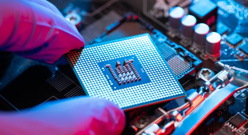 Keményen beleszállt az OpenAI az Nvidiába: egyszerűen gyengének tartják a chipjeiket