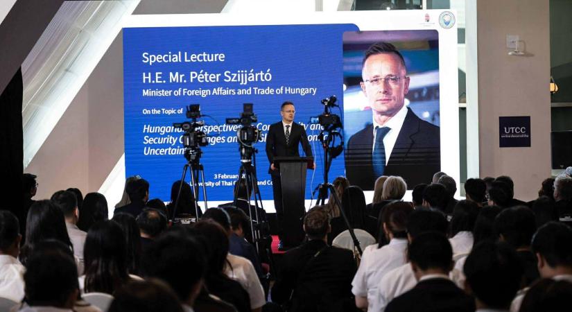 Szijjártó Péter szerint egyértelmű, hogy kinek a győzelmével fog végződni az ukrajnai háború