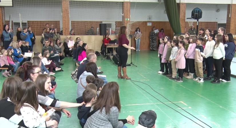 Megismerkedtek a Hevesi Iskolával a leendő elsősök