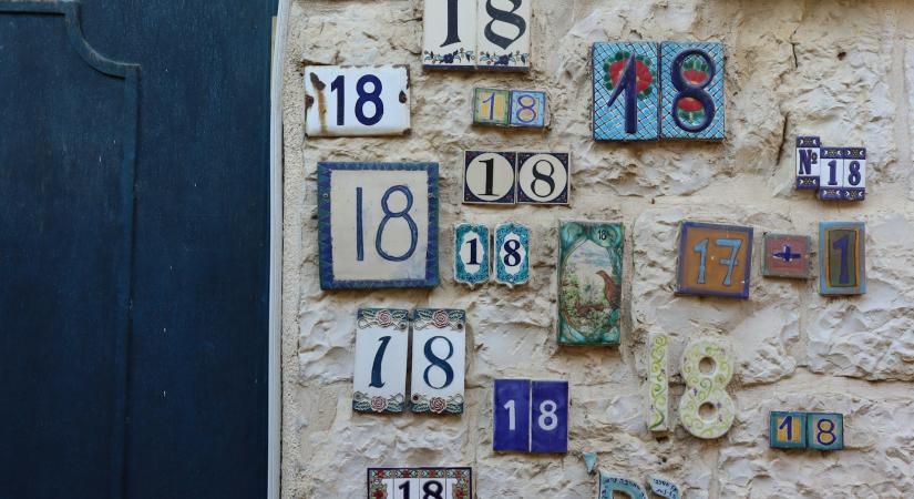 Ha mostanában ezeket a számokat látod, akkor az Univerzum üzenni próbál