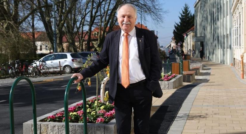 Visszaélnek Kondora István nevével, csalásra figyelmeztet a polgármester