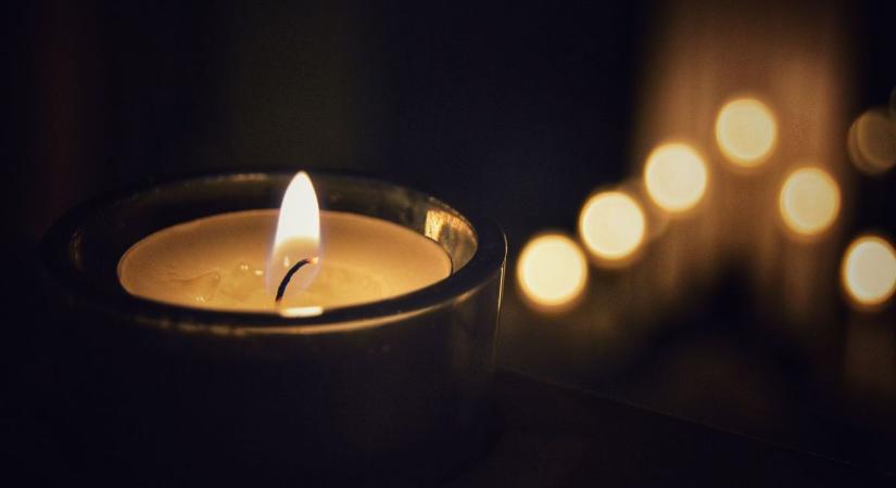 Búcsúzik a kisváros, elhunyt a szeretett főorvosnő