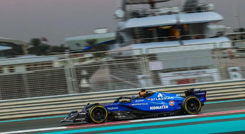 Lenyűgöző képeken az új Forma-1-es versenyautó – fotók