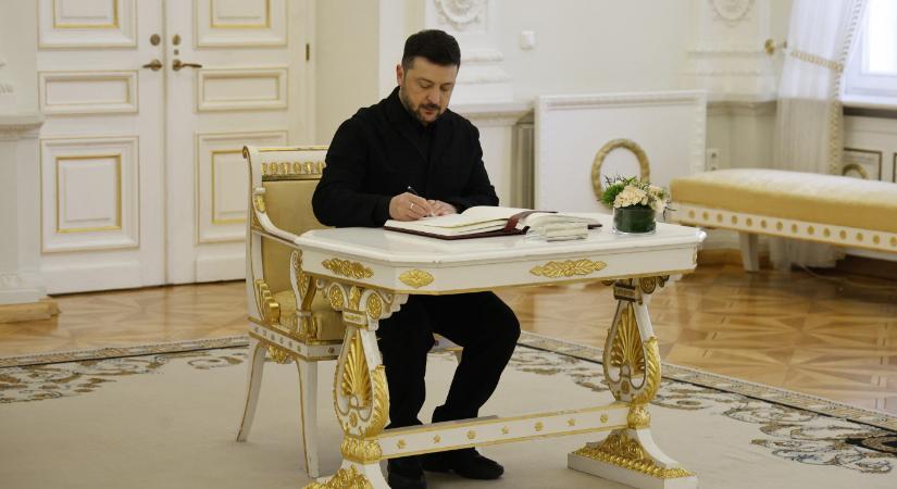 Zelenszkij megváltoztatja a tárgyalási pozícióját az orosz bombázások miatt