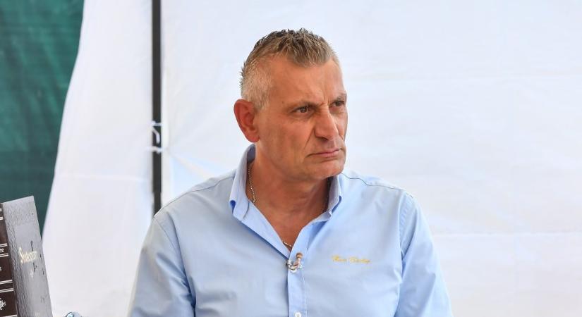 Sipos Péter az anyagi helyzetéről: Nem kirívó az életszínvonalunk, de beletörődtem