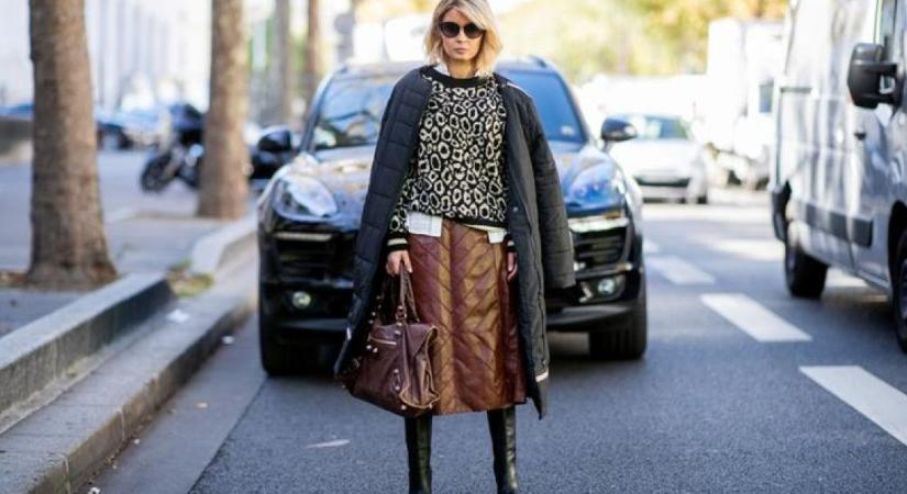 Ez a szoknya az idei szezon slágerdarabja: csizmával is tökéletesen mutat