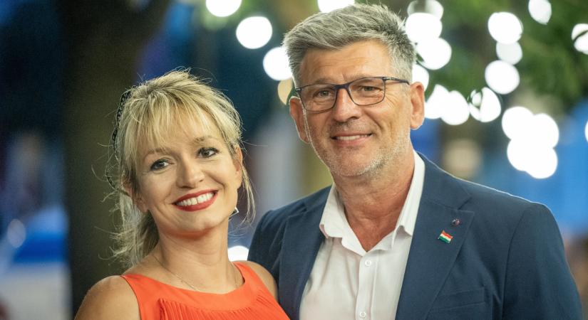 Kárász Róbert harmadik lánya születése után: "Különleges élmény, hogy 56 évesen újra apuka lettem"