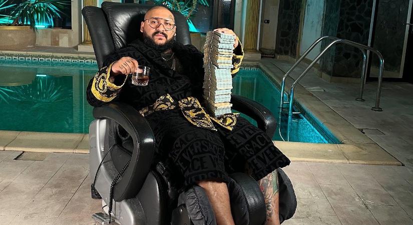 Olaszország kiadná az elítélt maneleénekest és testvérét Romániának