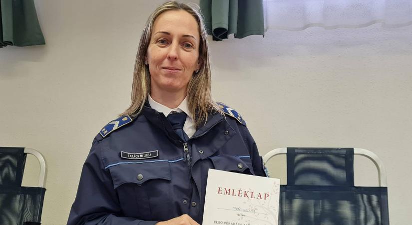 Véradásokkal segítenek a rászorulókon a Békés vármegyei rendőrök