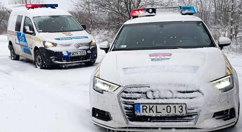 Egymást érték a balesetek Bács-Kiskunban: egy ember életét vesztette a frontális karambolban