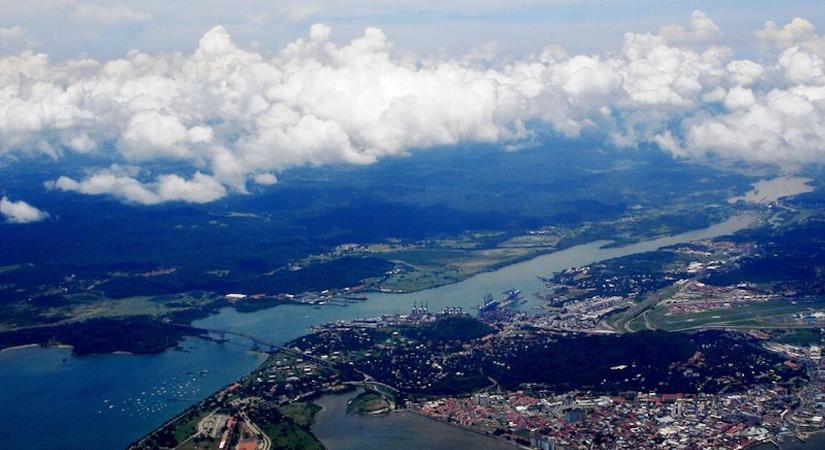 Kína „súlyos következményeket” helyezett kilátásba Panama számára